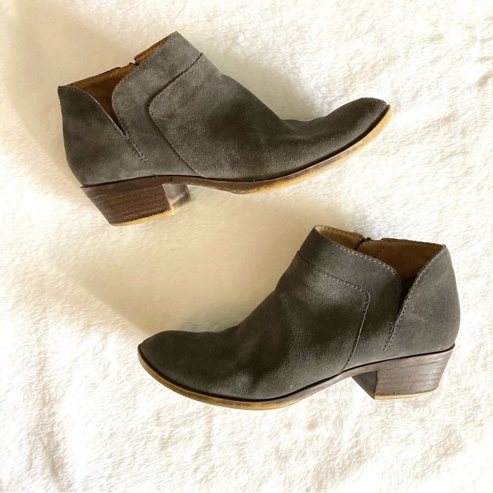 Lucky Brand Brintly Ankle Booties Taupe Suede Size 7